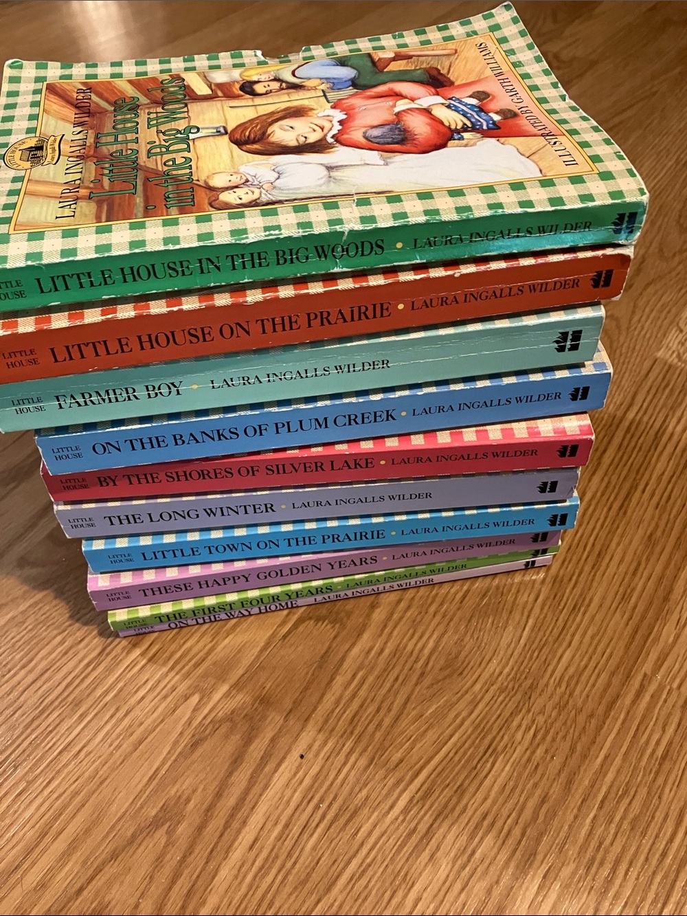 Laura Ingalls Wilder Little House on Prairie Plaid paperback set of 9 + 1 extra